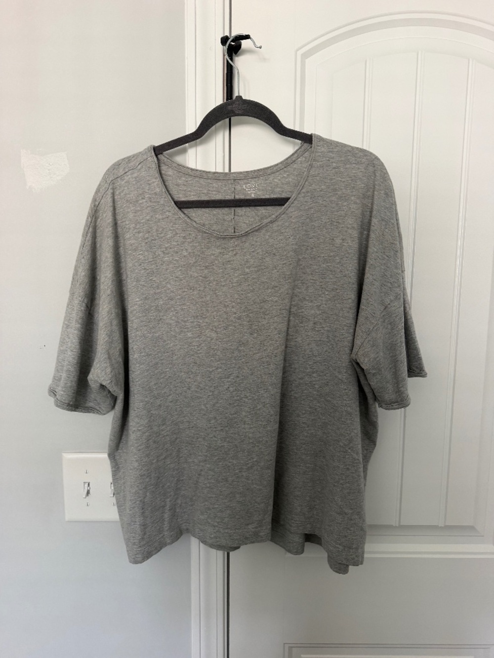 Oversized Gray Tee - GAP